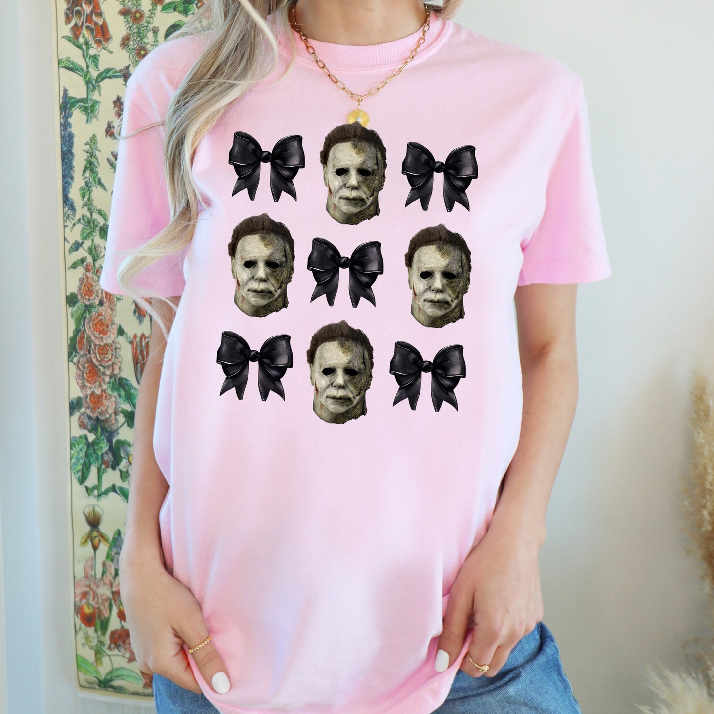 Michael Myers Mask & Bow T-Shirt - WaveBerry Threads