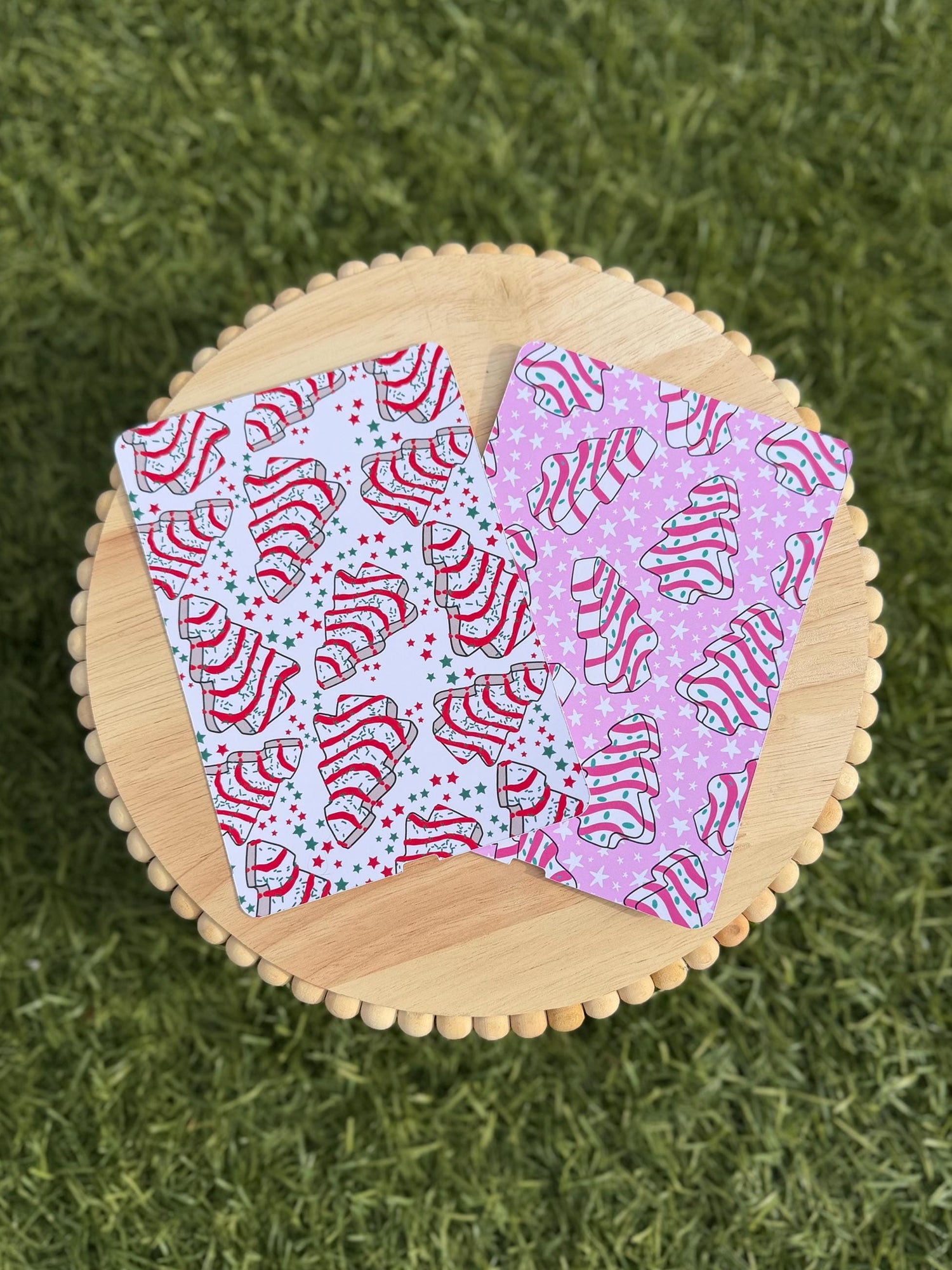 Pink and Red Christmas Snack Cake Kindle Insert